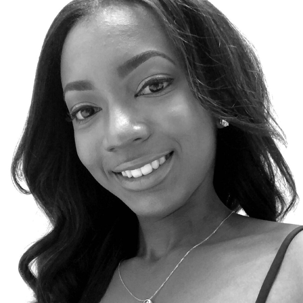 Meet your Posher, Jenea